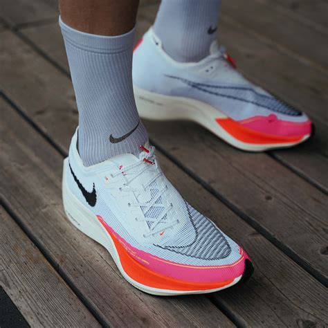 nike zoom vaporfly